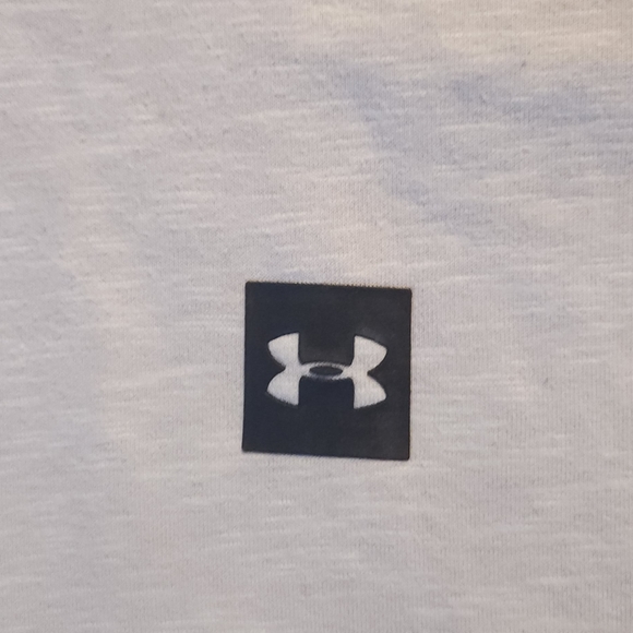 XL Mens Under armour Cut Off tank top with hood and Kangaroo pocket - Picture 4 of 4